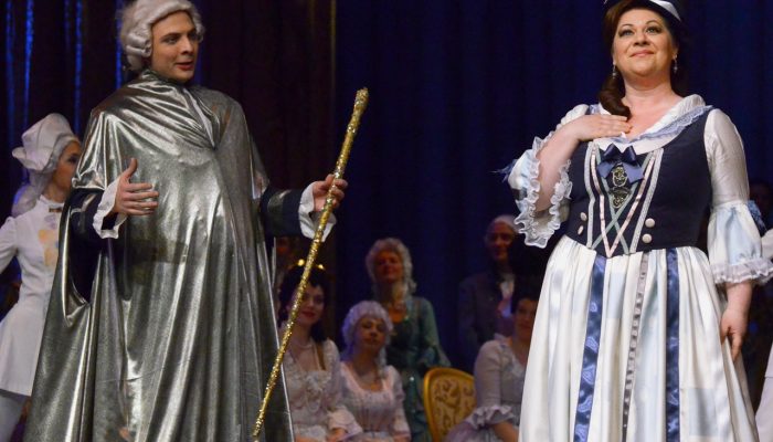 laura-pavlovic-pikova-dama