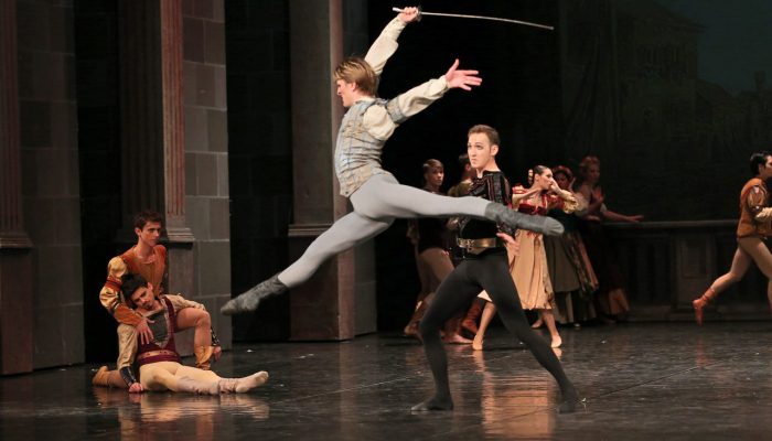 sam-bishop-romeo-i-julija-2