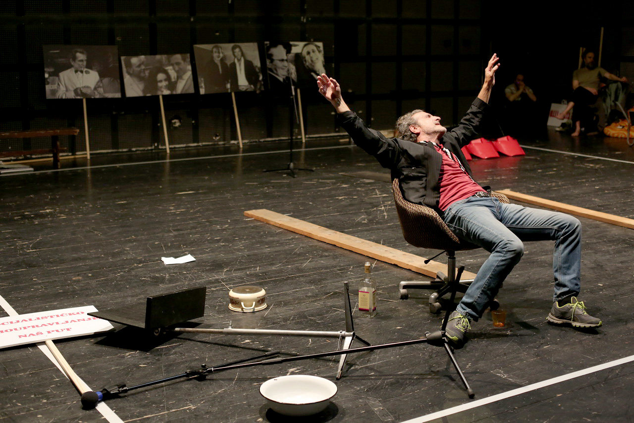 Радоје Чупић, РАЗВОЈНИ ПУТ БОРЕ ШНАЈДЕРА; фотографија са пробе: Срђан Ђурић