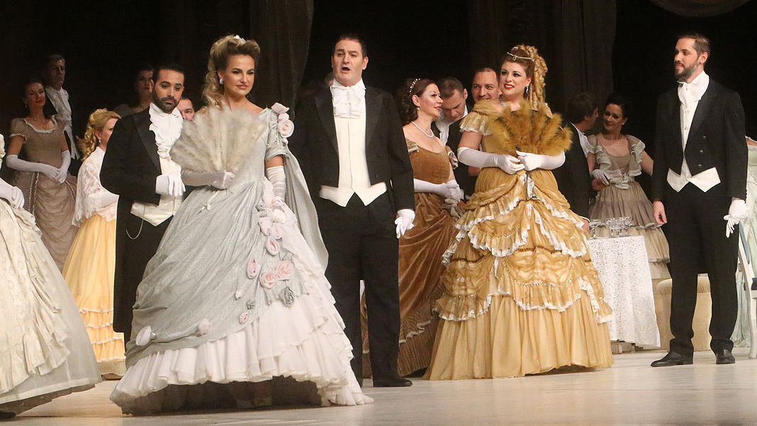Незаборавне арије „Травијате“ и наступ специјалних гостију