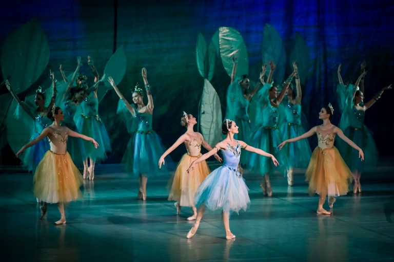 Отказује се балет „Охридска легенда”
