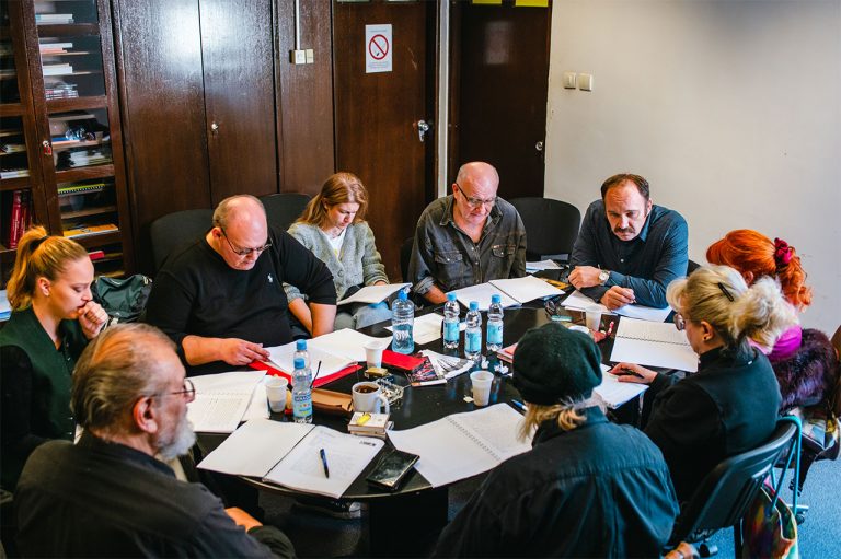 „Жак или покорност“ Ежена Јонеска у режији Страхиње Бојовића